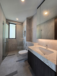 East Coast Avenue (D15), Terrace #606385271